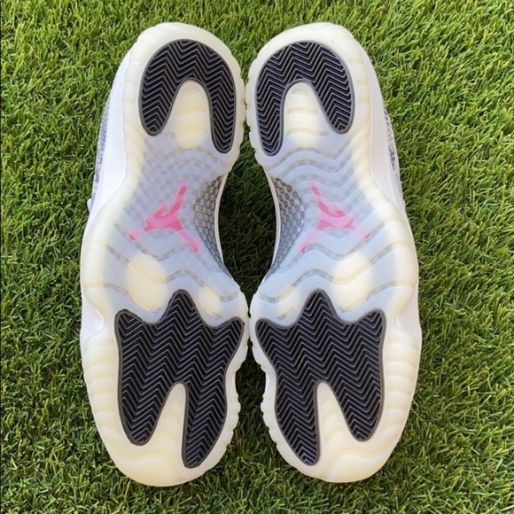 Air Jordan 11 Retro Low IE - Picture 4 of 6